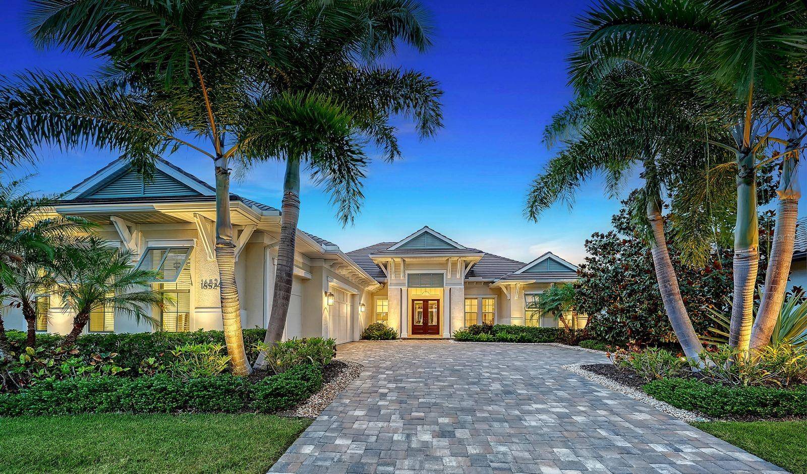 16524 KENDLESHIRE TER, Lakewood Ranch, FL 34202