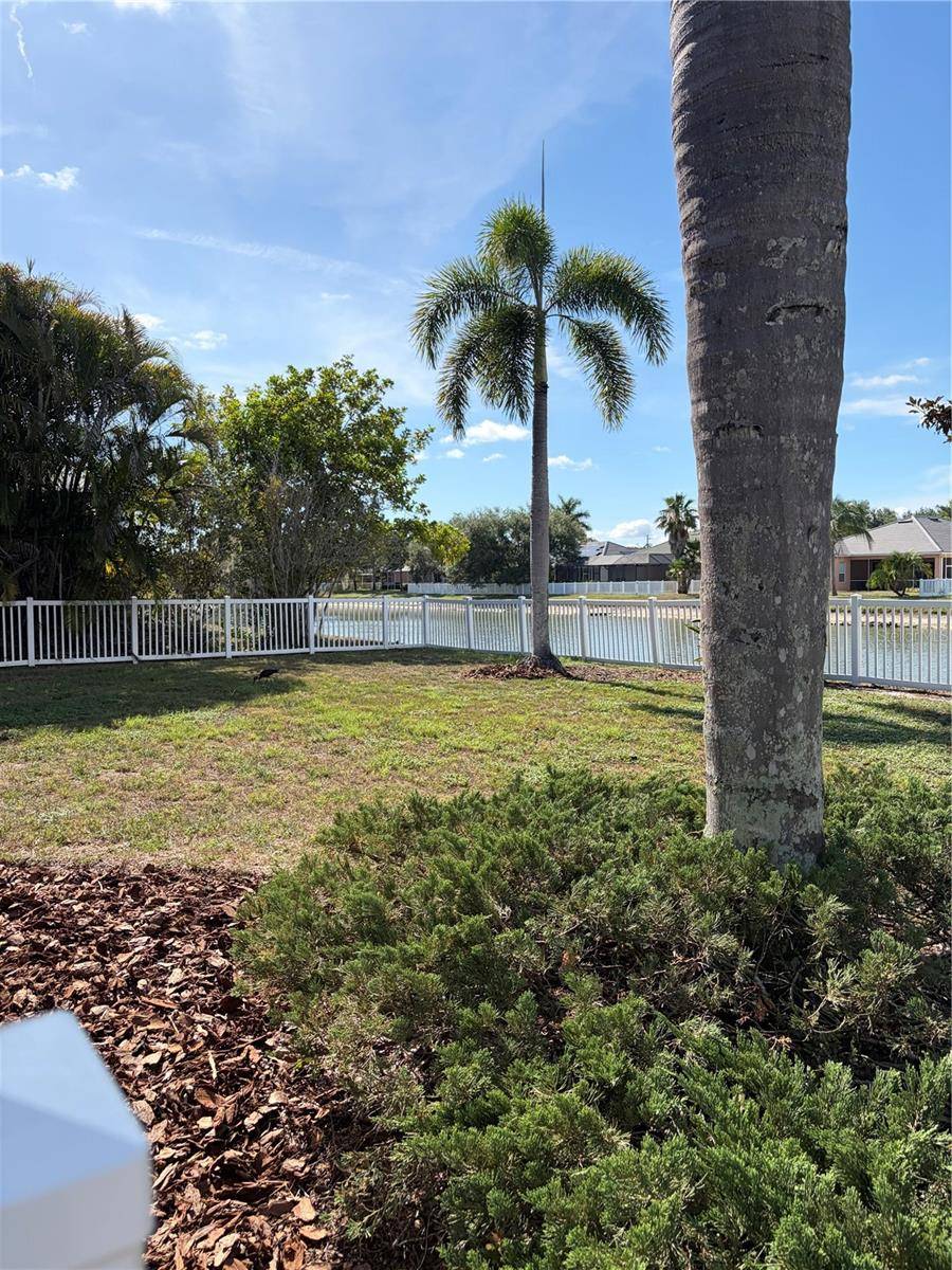 7779 AROLLA PINE BLVD, Sarasota, FL 34240