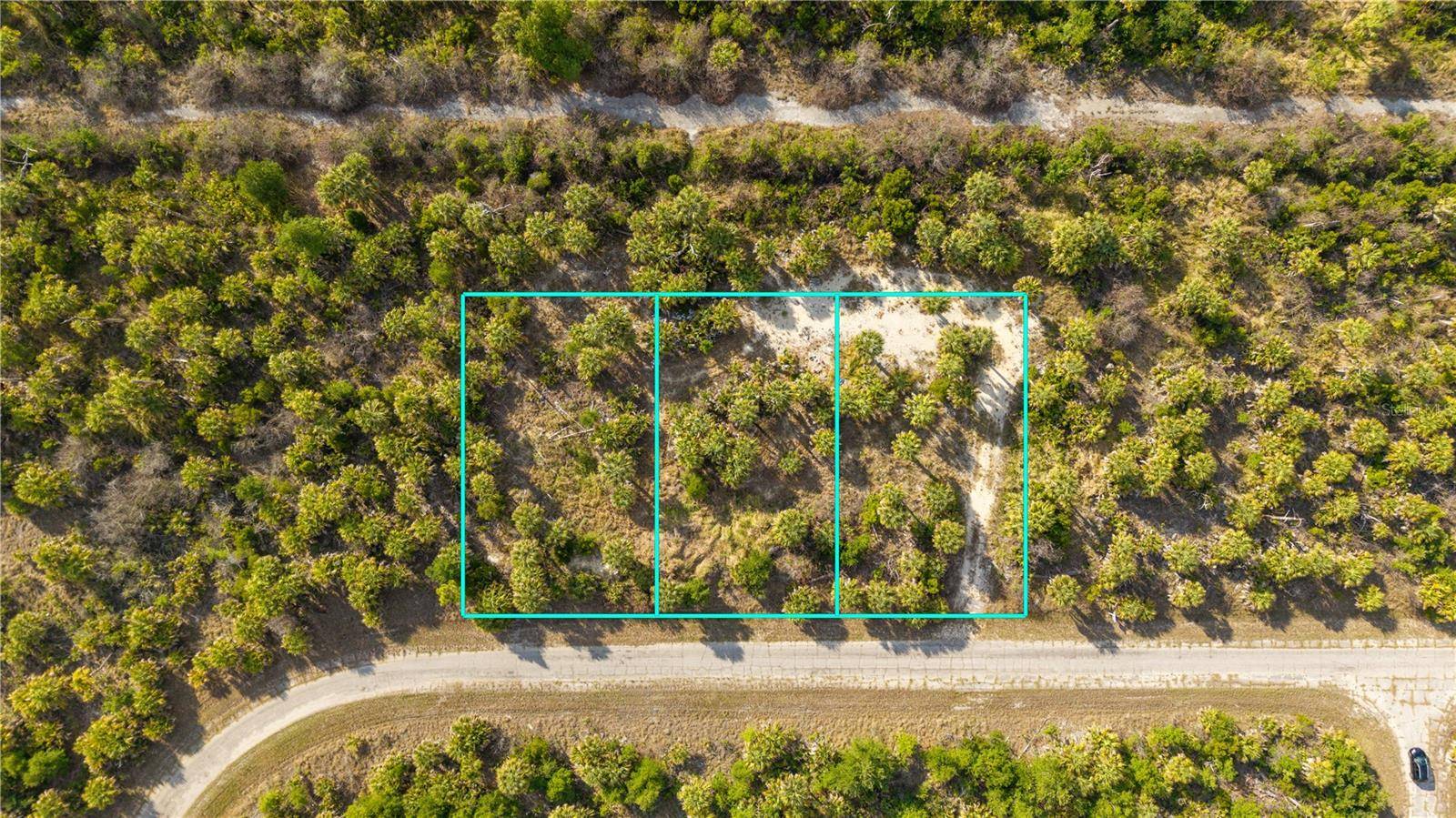8608 FIREGLOW CIR, North Port, FL 34288