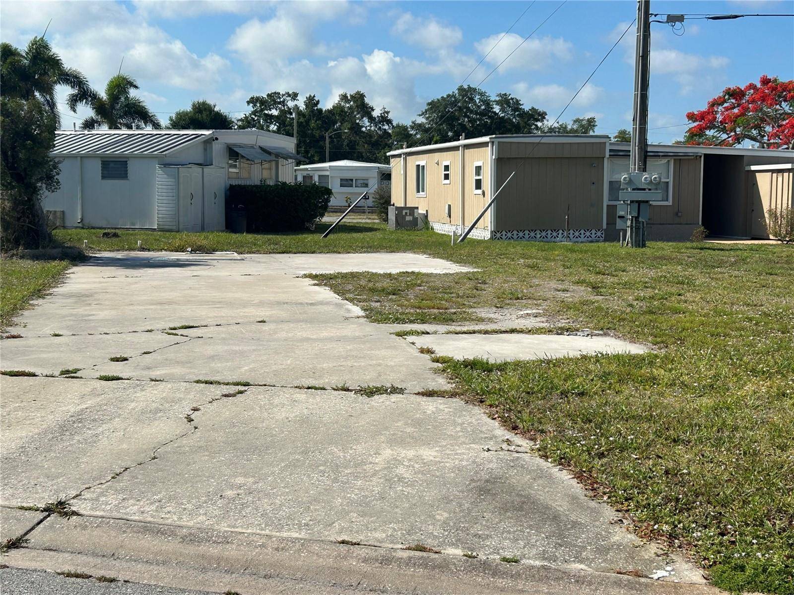1792 MIDLOTHIAN ST, Sarasota, FL 34234