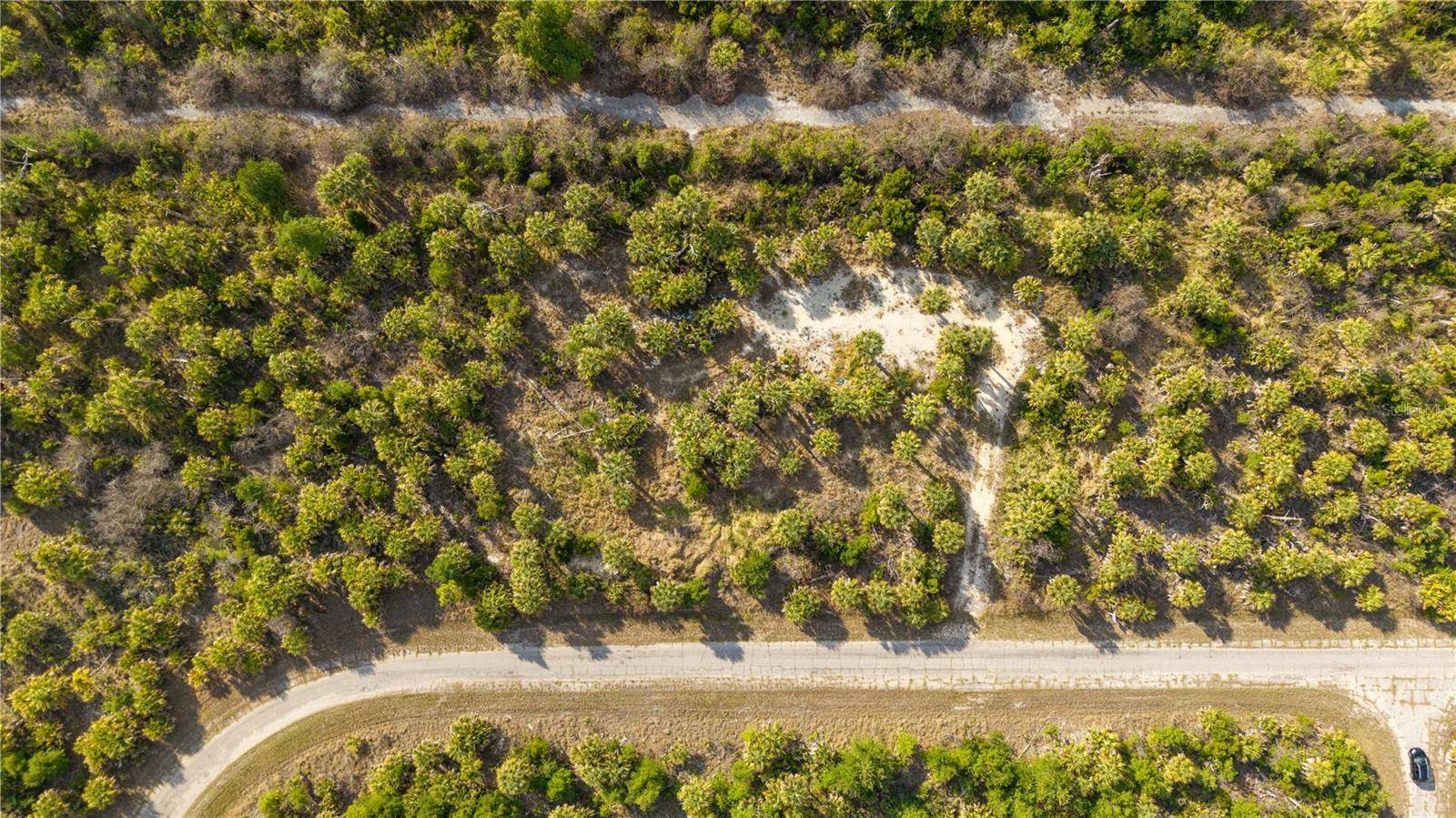 8606 FIREGLOW CIR, North Port, FL 34288