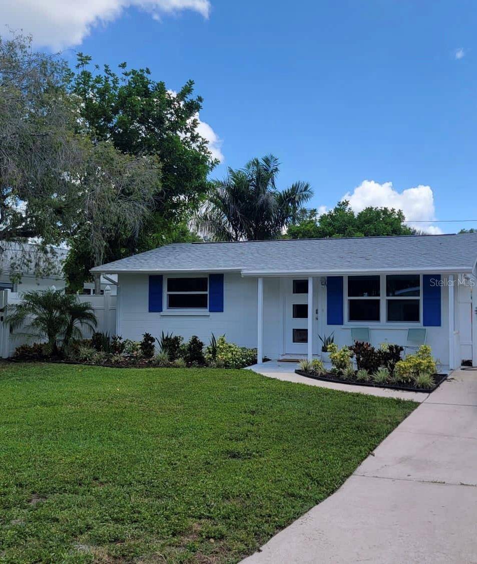 3440 CHAPEL DR, Sarasota, FL 34234