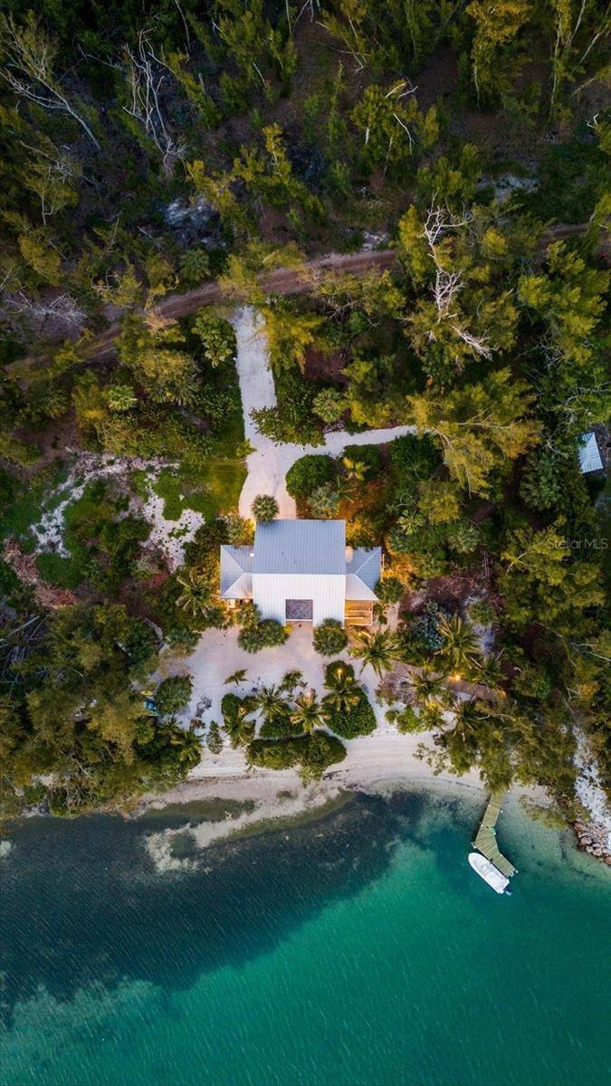 7143 LA LENAIRE DR, Longboat Key, FL 34228