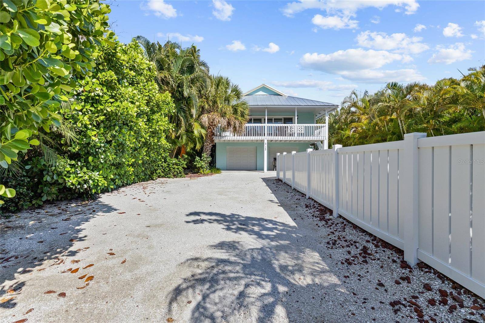 315 SPRING AVE, Anna Maria, FL 34216