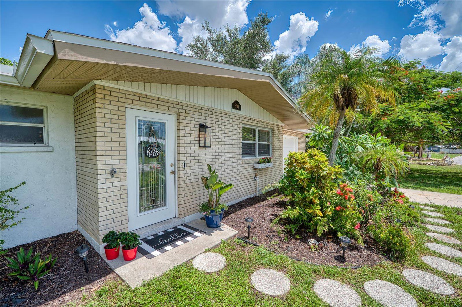510 DONA DR, Nokomis, FL 34275