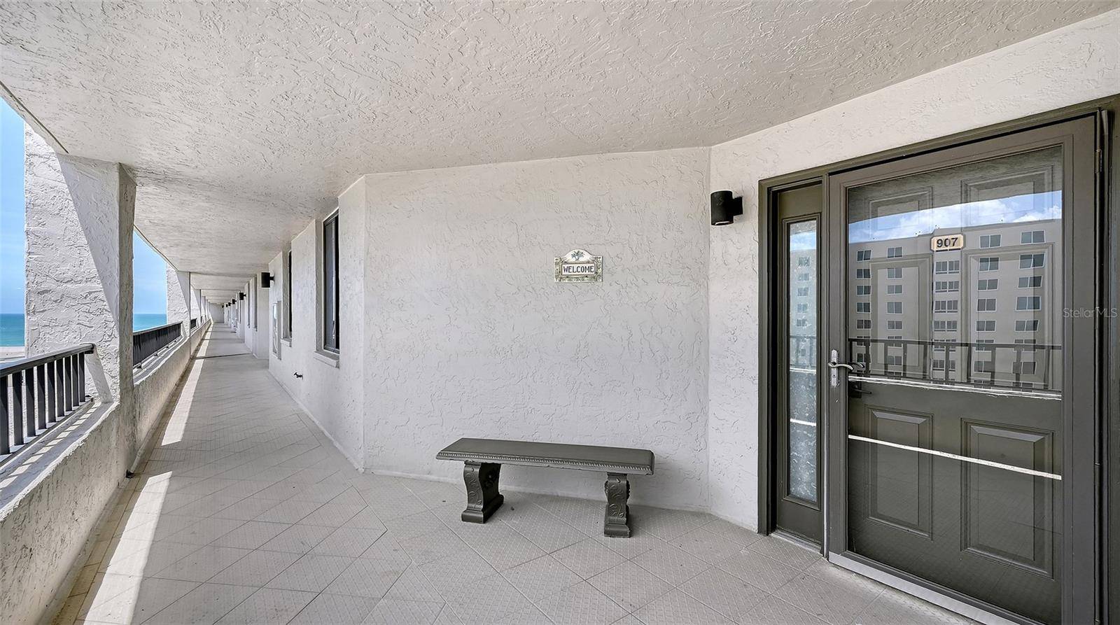 5880 MIDNIGHT PASS RD #907, Sarasota, FL 34242