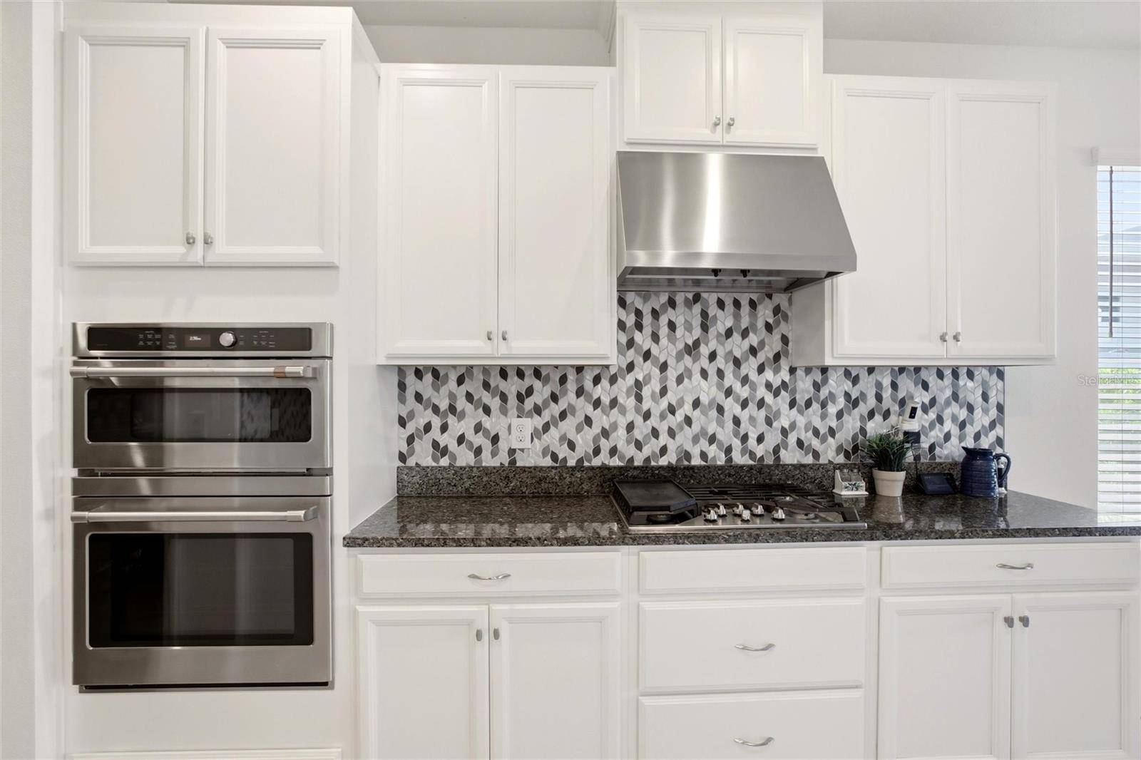 5720 MAIDENSTONE WAY, Palmetto, FL 34221