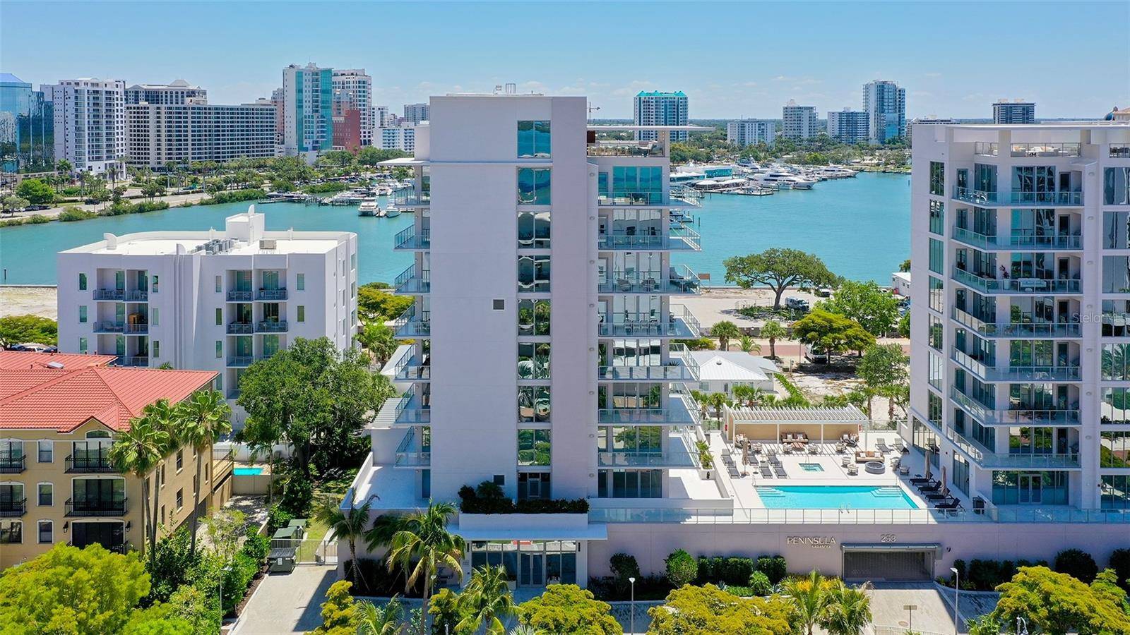 253 GOLDEN GATE PT #401, Sarasota, FL 34236