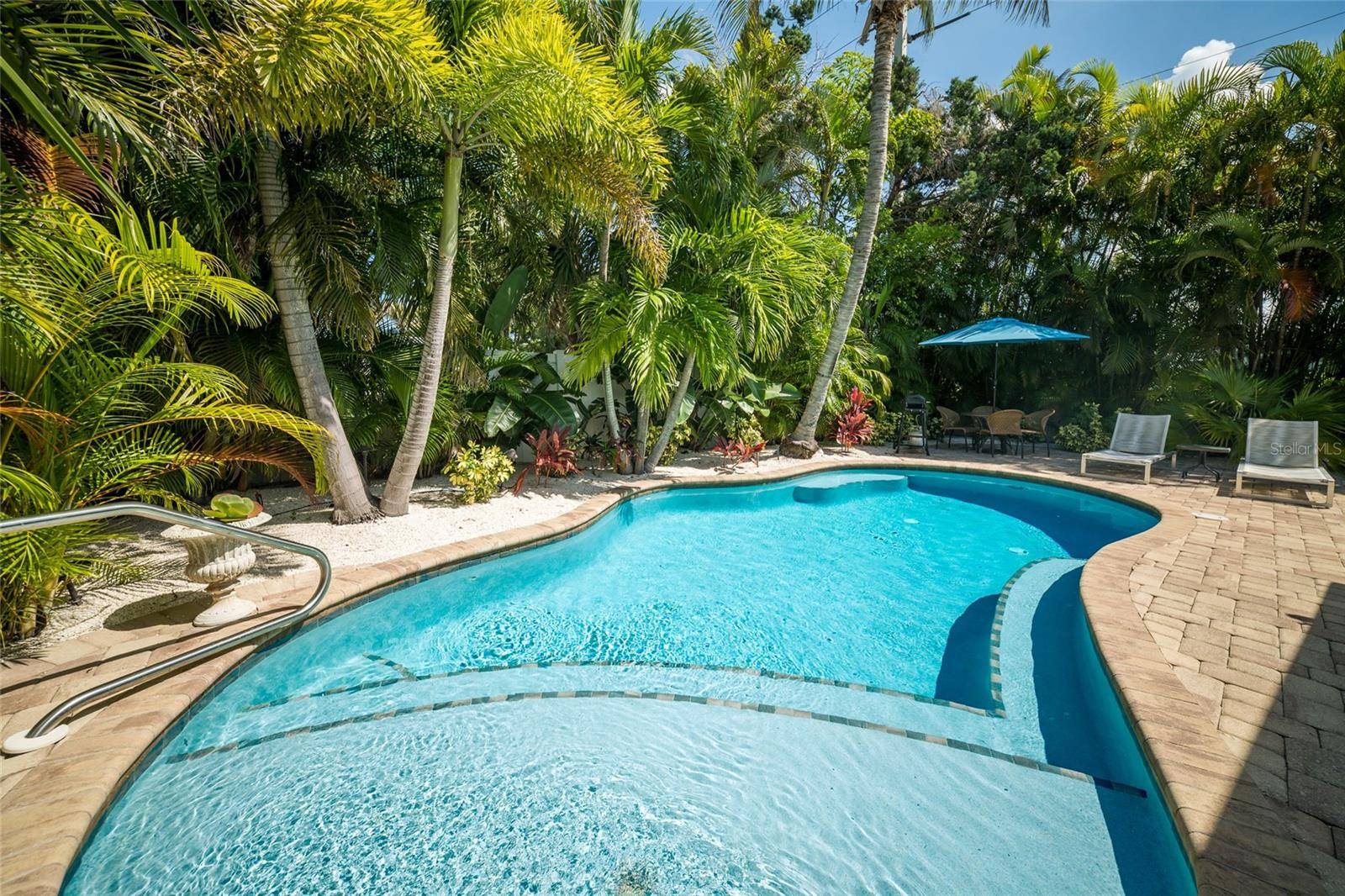 324 64TH ST, Holmes Beach, FL 34217