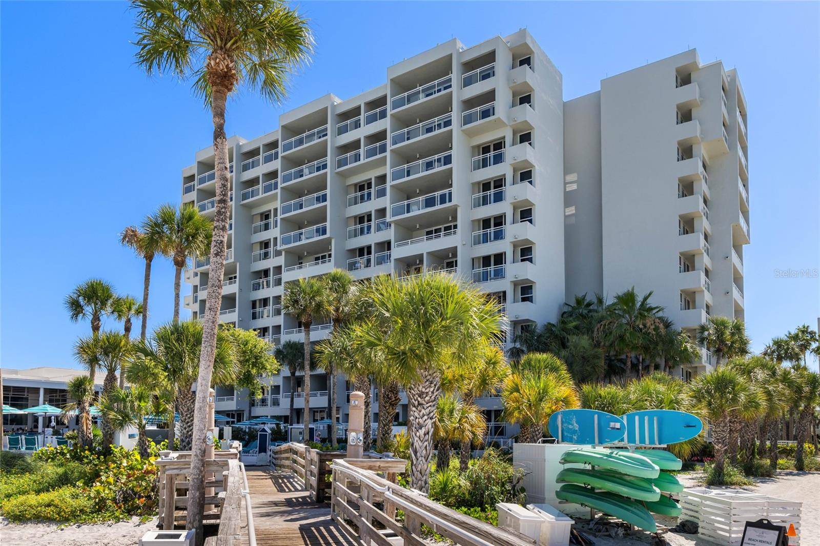 210 SANDS POINT RD #2101, Longboat Key, FL 34228