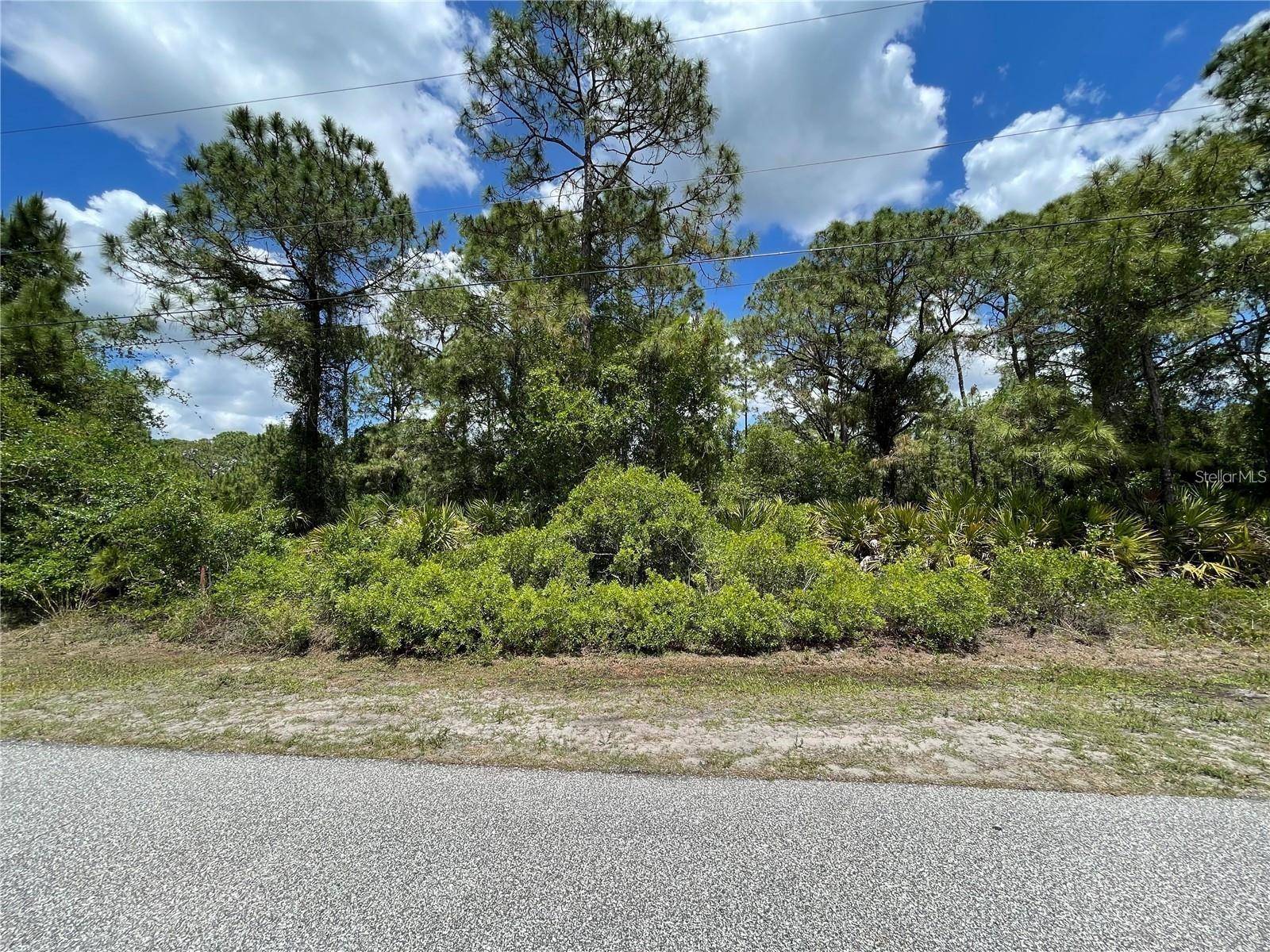 EDMISTON AVE, North Port, FL 34291