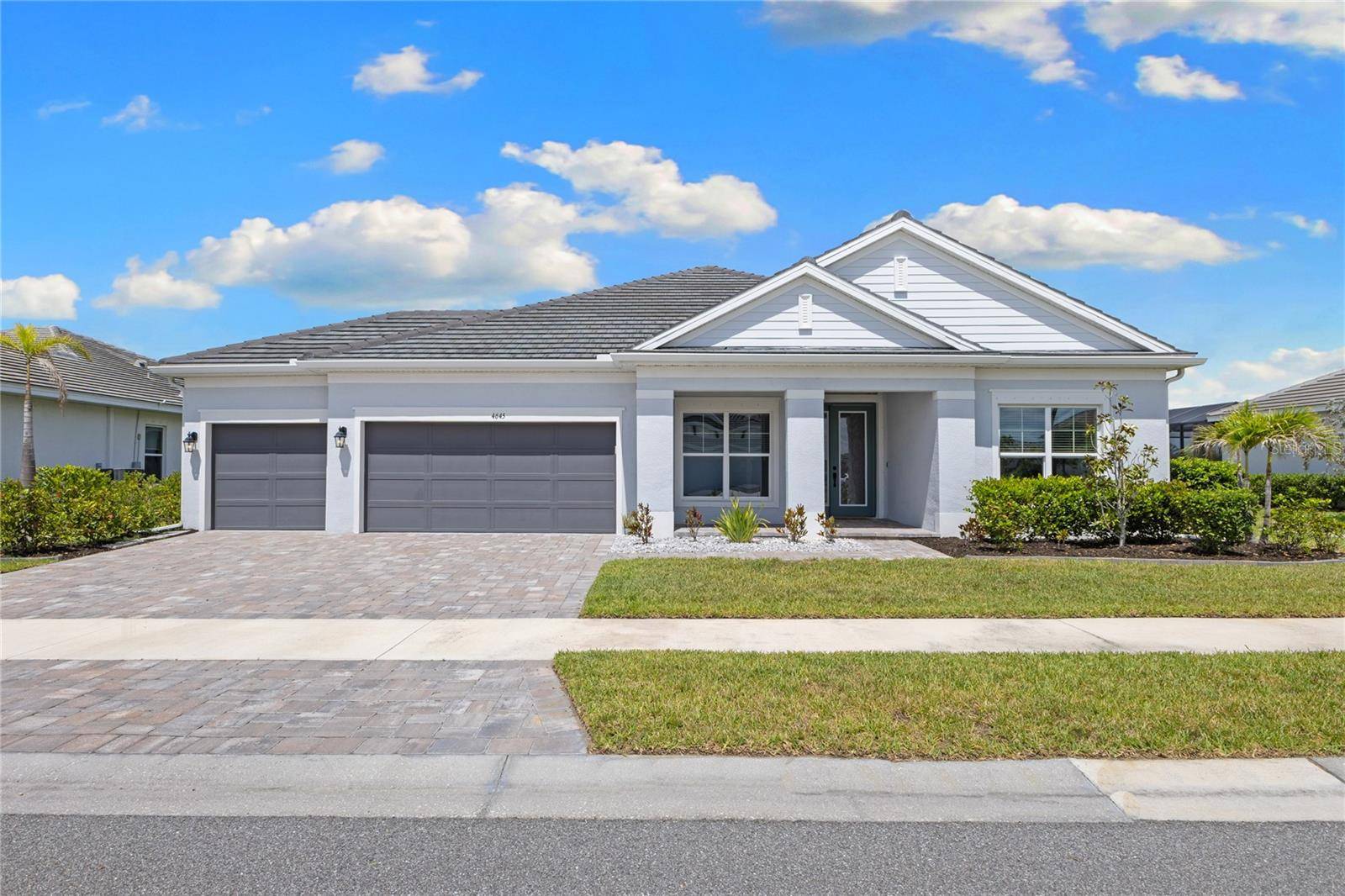 4645 ANTRIM DR, Sarasota, FL 34240