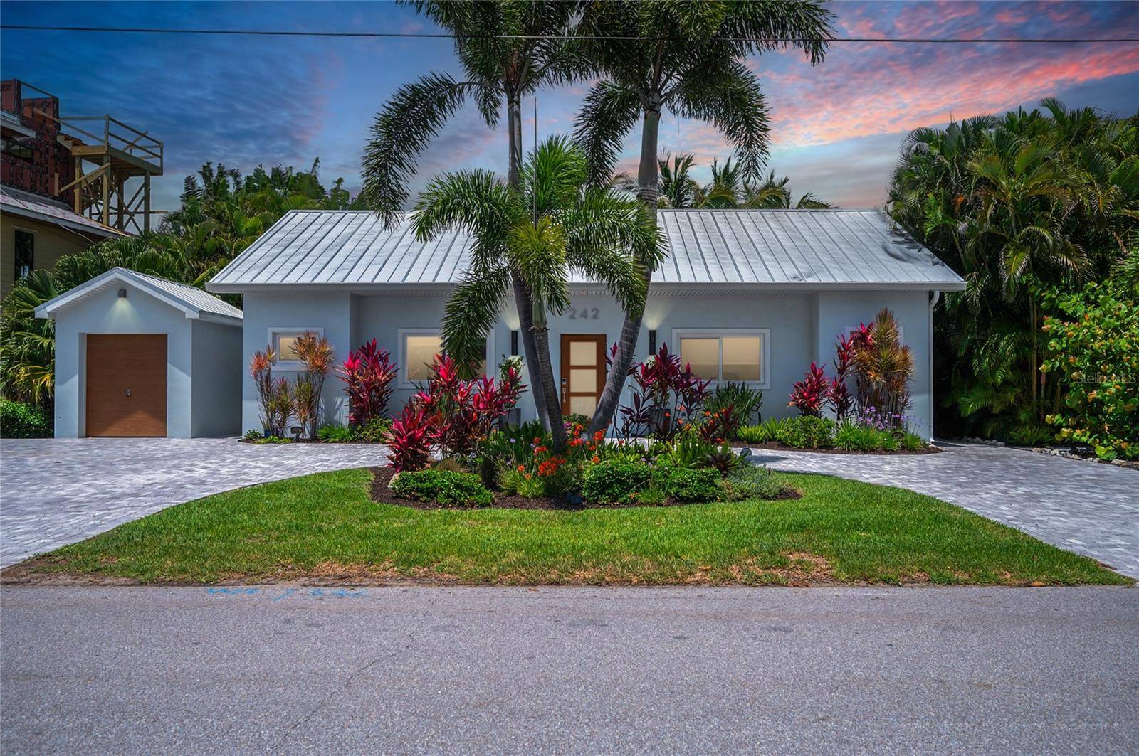 242 GLADIOLUS ST, Anna Maria, FL 34216