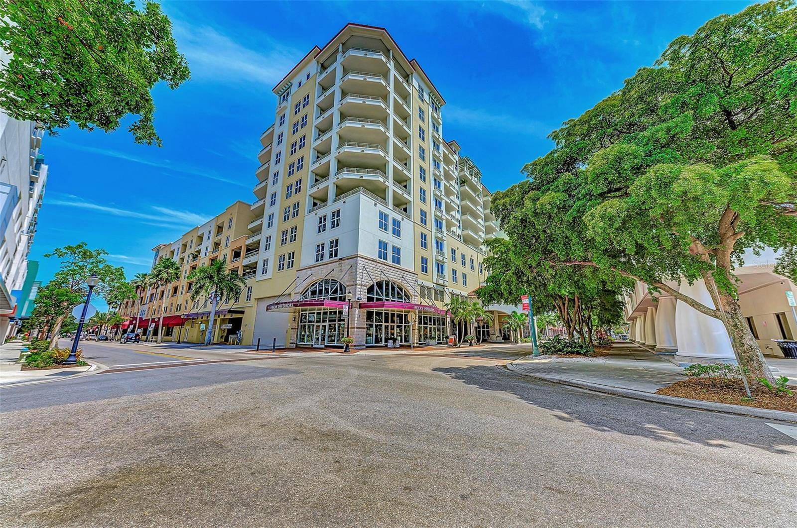 100 CENTRAL AVE #H716, Sarasota, FL 34236