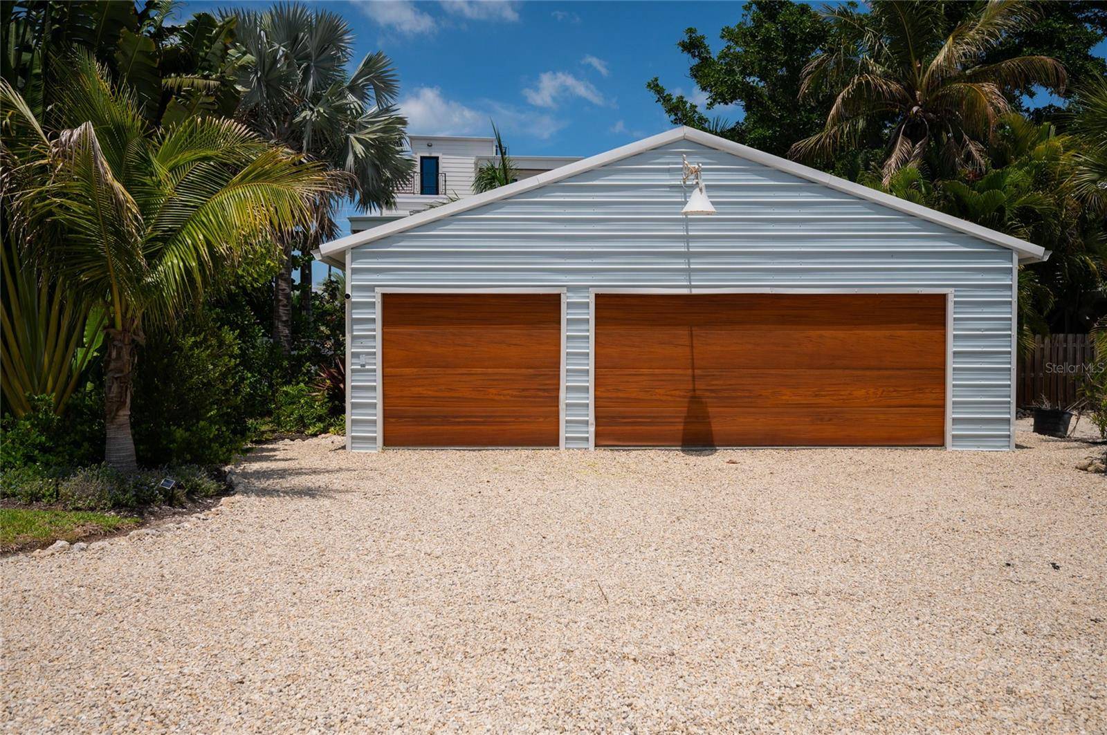 240 GLADIOLUS ST, Anna Maria, FL 34216