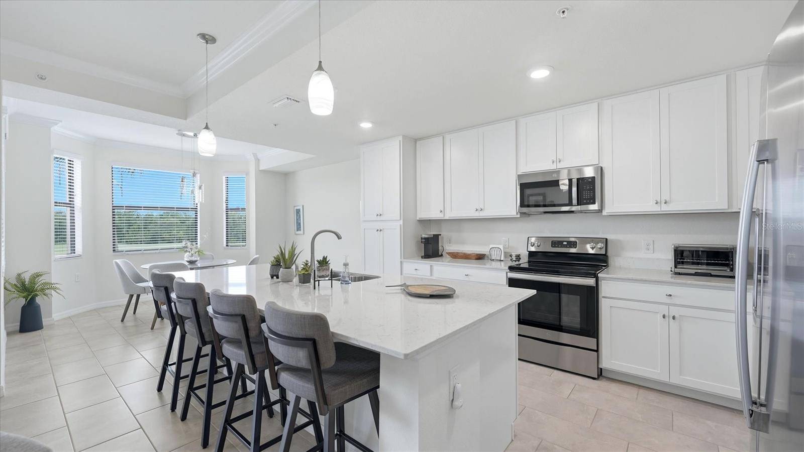 17810 GAWTHROP DR #203, Lakewood Ranch, FL 34211