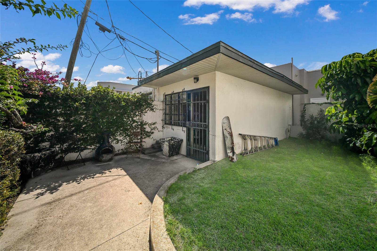 411 BURNS COURT, Sarasota, FL 34236