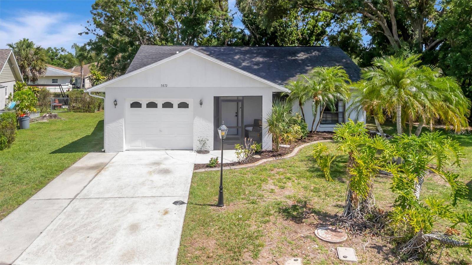5872 PAUMA CT, Sarasota, FL 34232