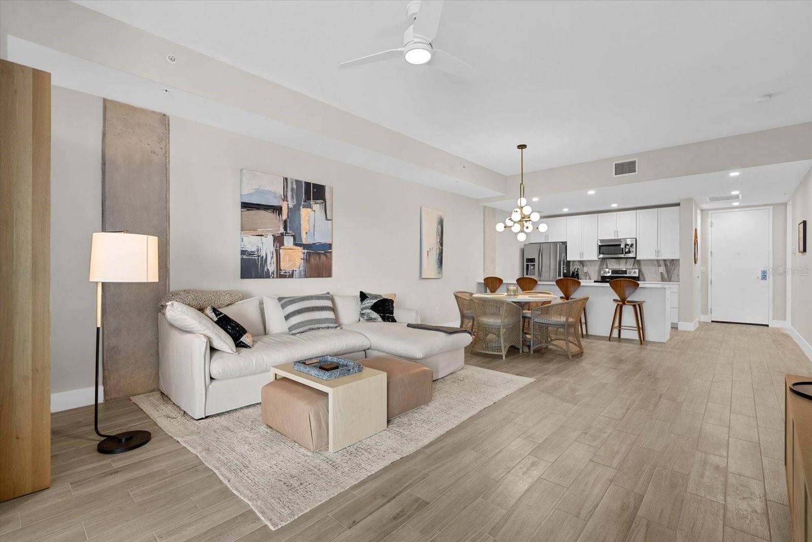 332 COCOANUT AVE #302, Sarasota, FL 34236