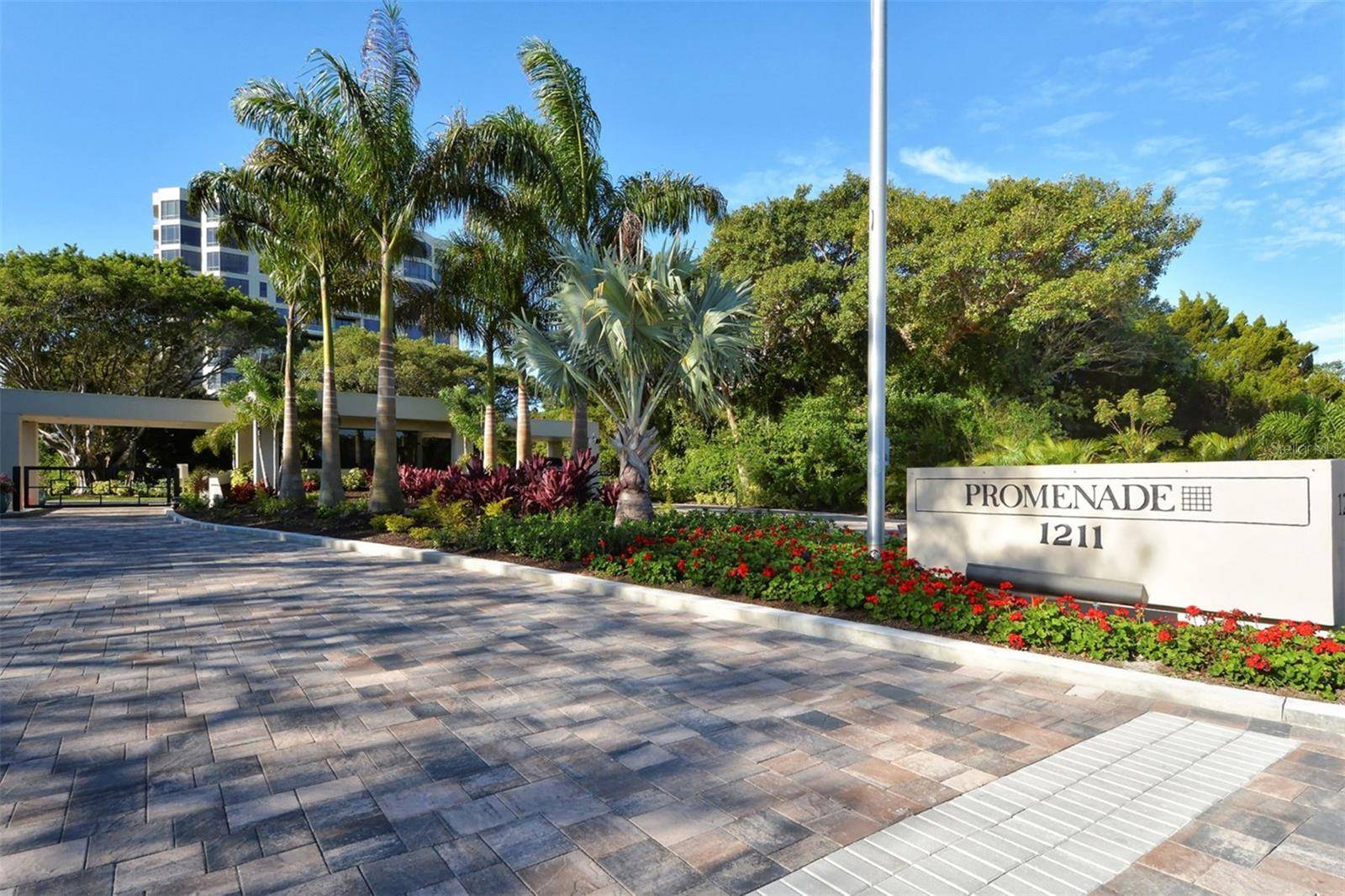 1211 GULF OF MEXICO DR #105, Longboat Key, FL 34228
