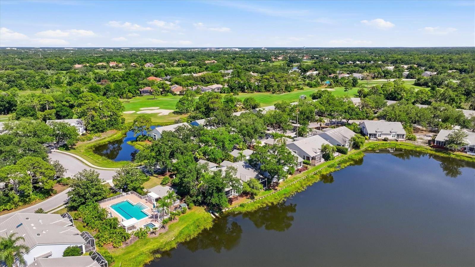 7706 WHITEBRIDGE GLN, University Park, FL 34201