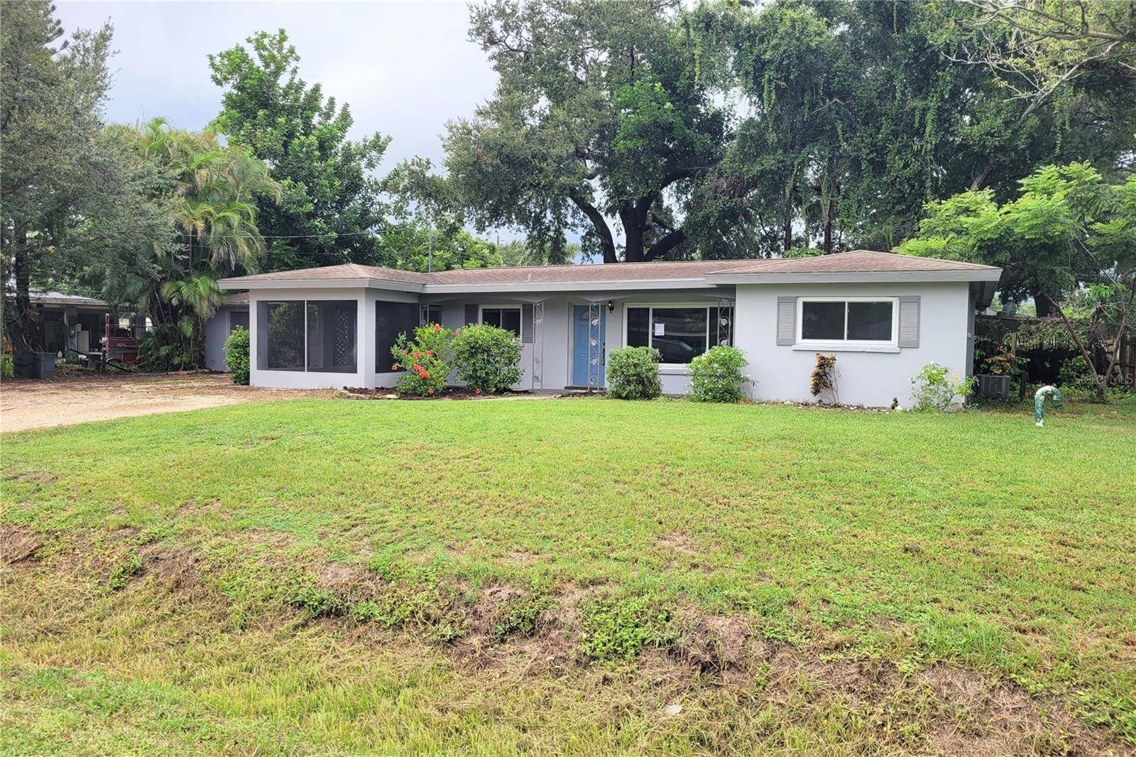 2928 BETTY DR, Sarasota, FL 34232