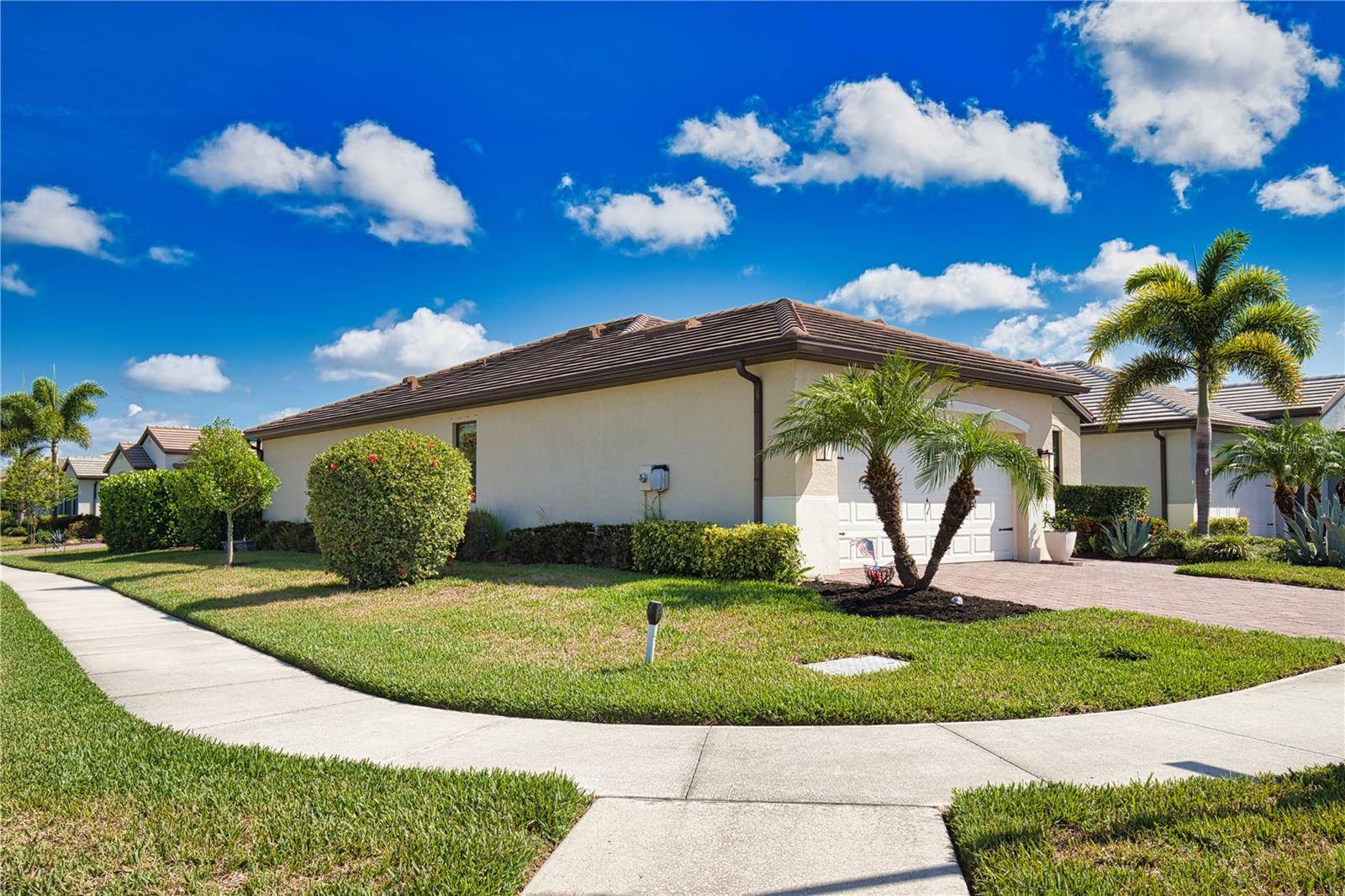 12064 BLAZING STAR DR, Venice, FL 34293
