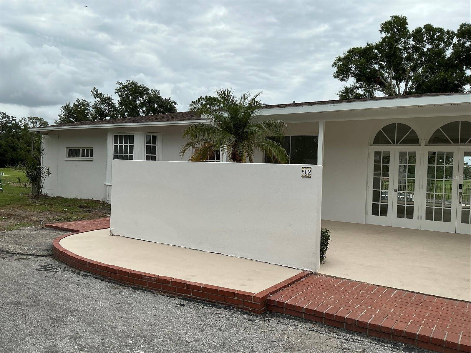 502 MAGELLAN DR, Sarasota, FL 34243