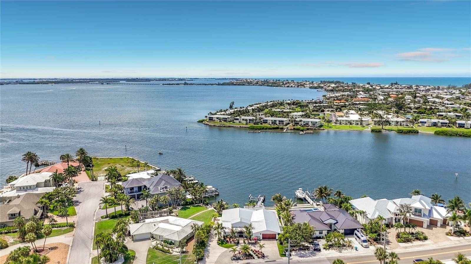 605 KEY ROYALE DR, Holmes Beach, FL 34217