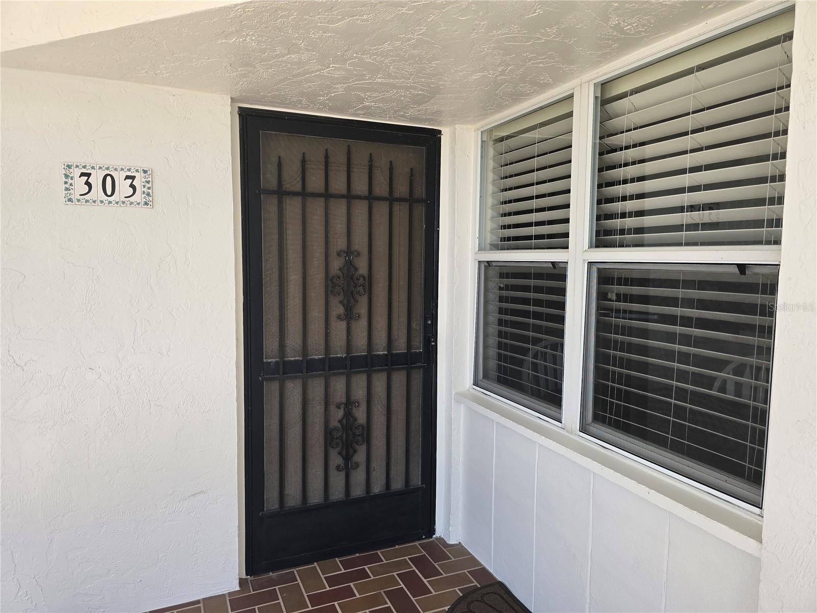 450 GULF OF MEXICO DR #303, Longboat Key, FL 34228