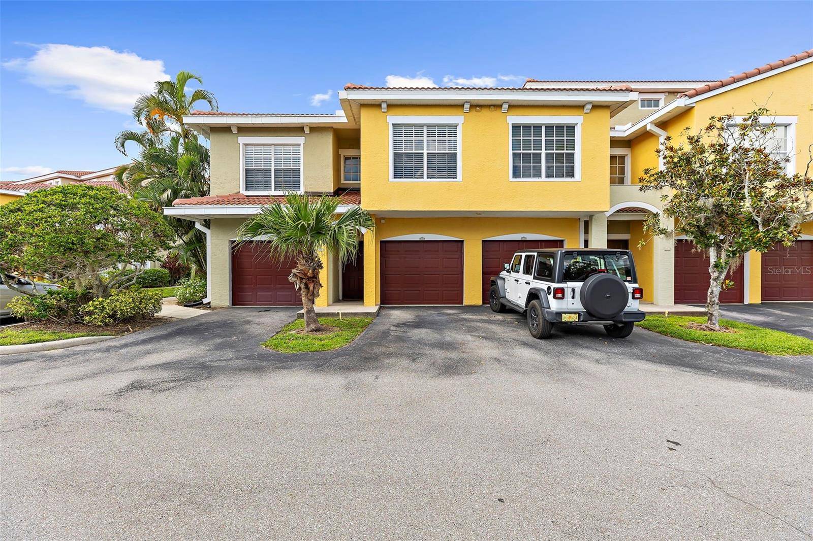5601 BENTGRASS DR #102, Sarasota, FL 34235