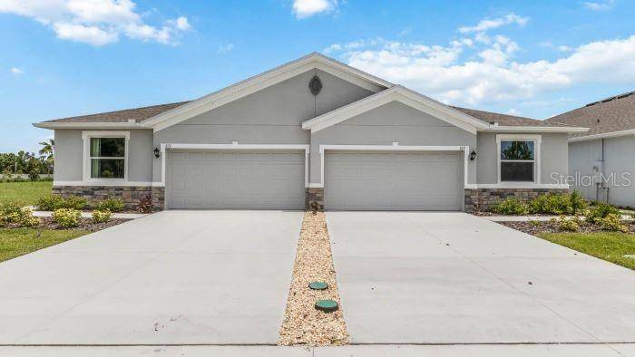 18358 TAVERNSIDE TRL, Lakewood Ranch, FL 34211