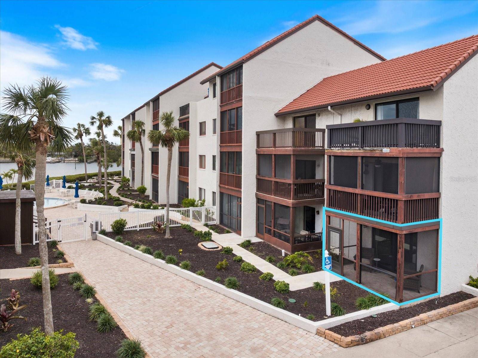 1604 STICKNEY POINT RD #102, Sarasota, FL 34231