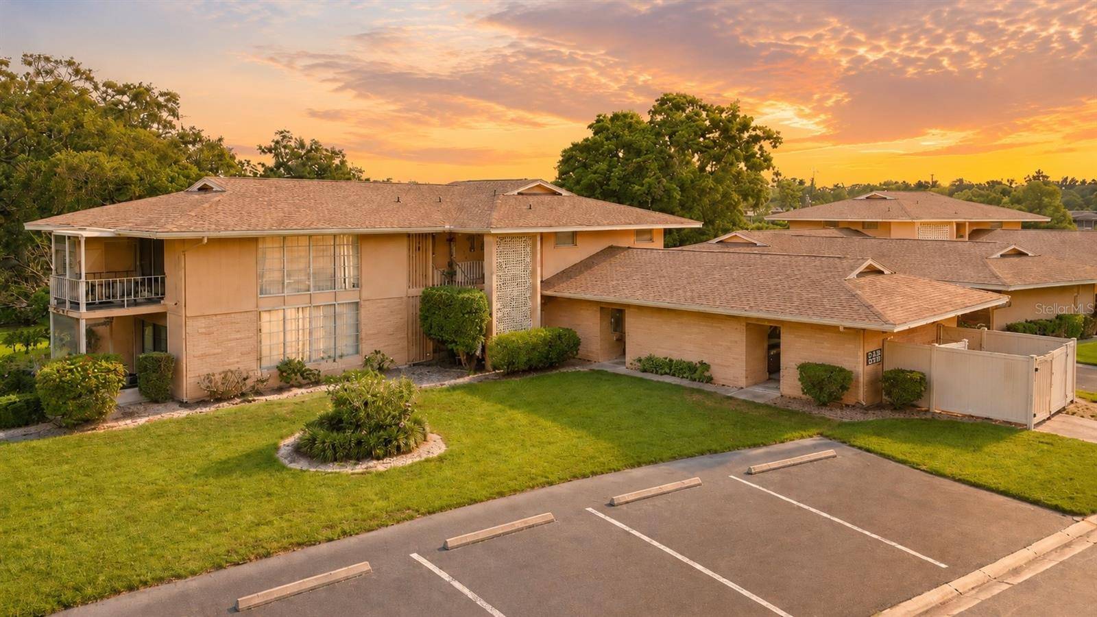 2223 BENEVA TER #2222, Sarasota, FL 34232