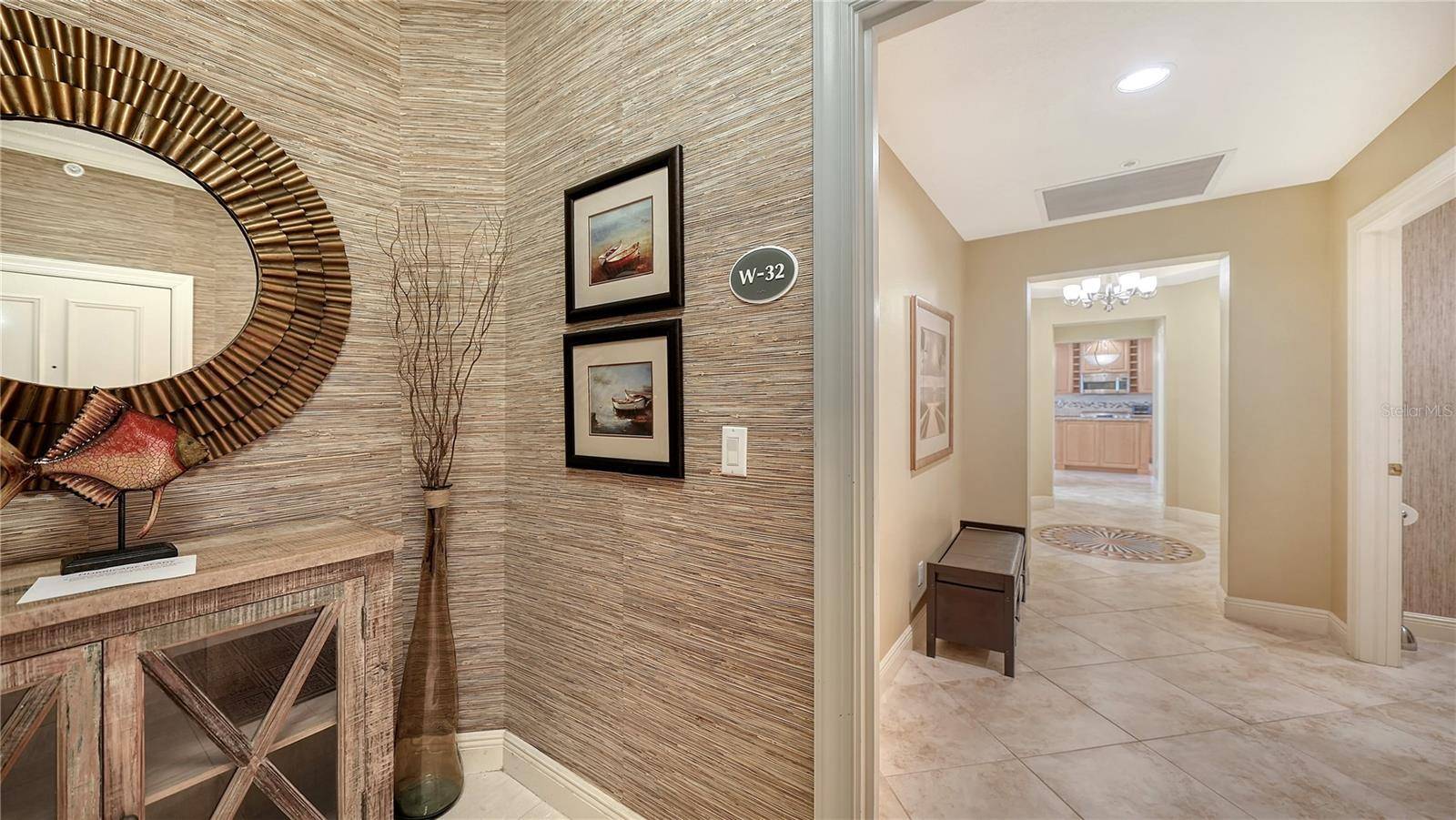 1308 OLD STICKNEY POINT RD #W32, Sarasota, FL 34242