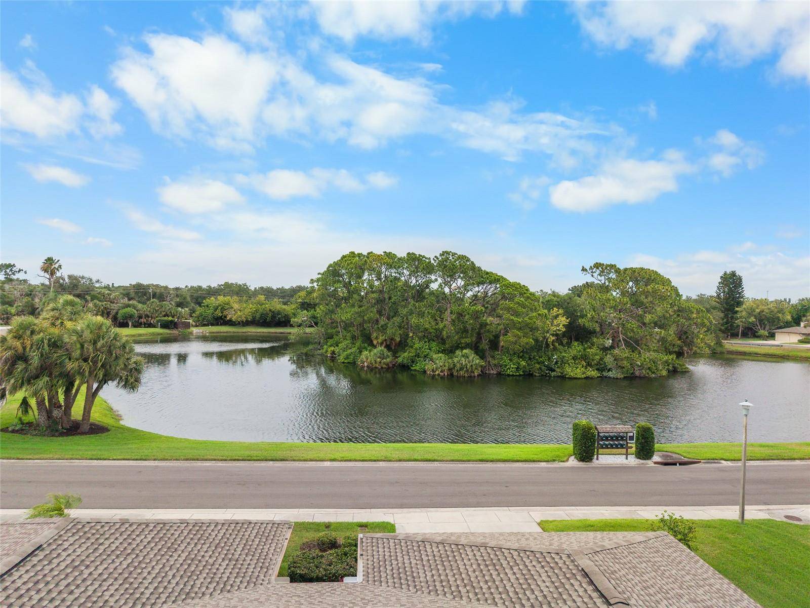 3766 BALLANTRAE DR #22D, Sarasota, FL 34238
