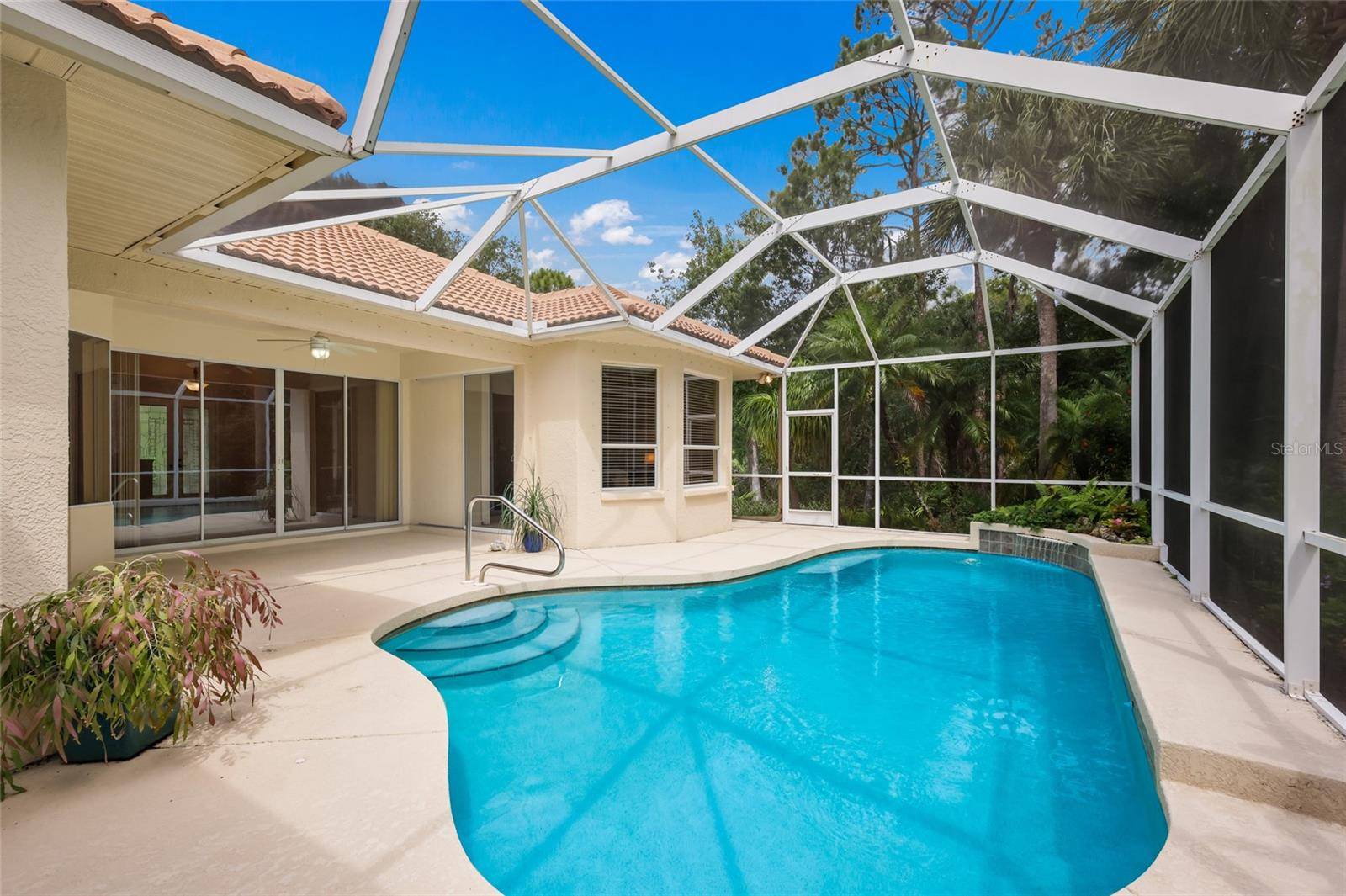 8005 WATERVIEW BLVD, Lakewood Ranch, FL 34202