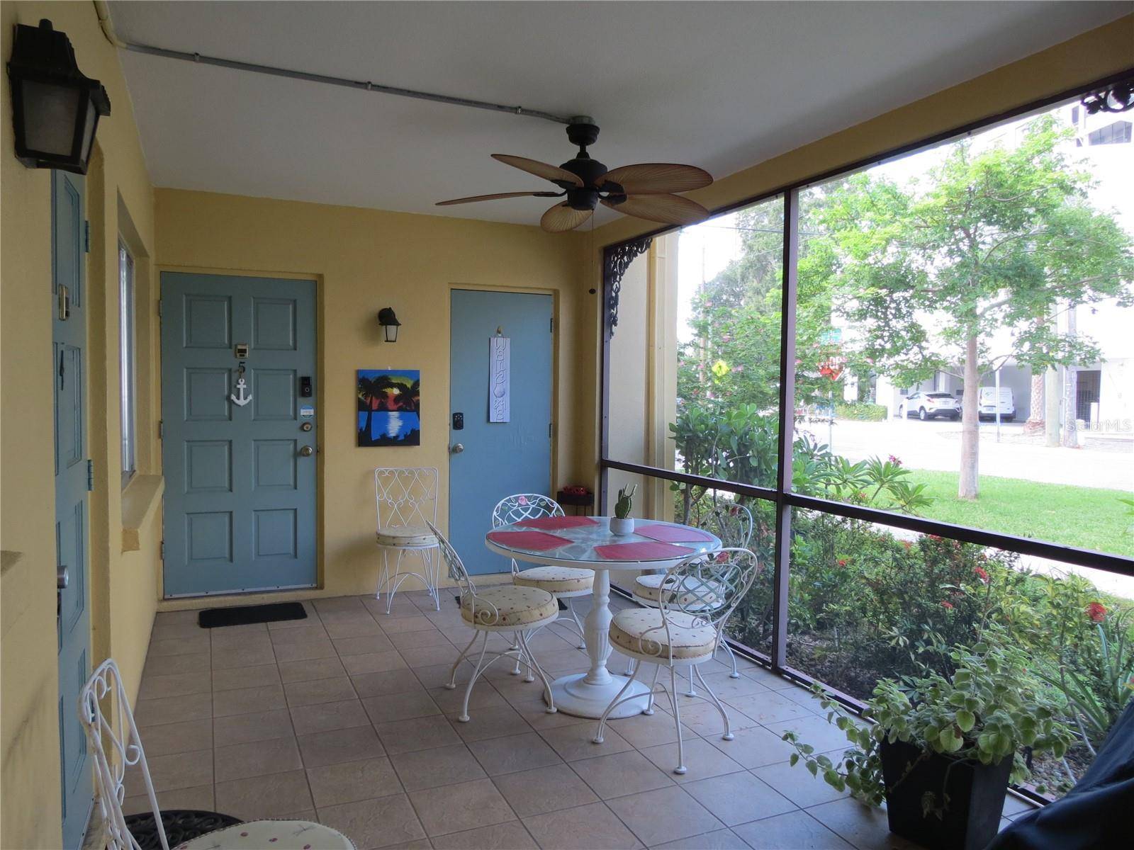 615 S PALM AVE #4, Sarasota, FL 34236