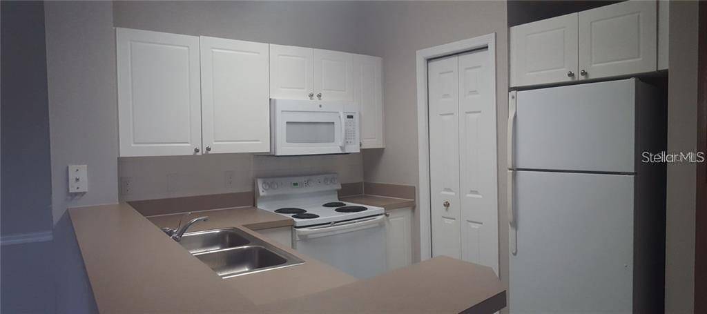 5152 NORTHRIDGE RD #204, Sarasota, FL 34238