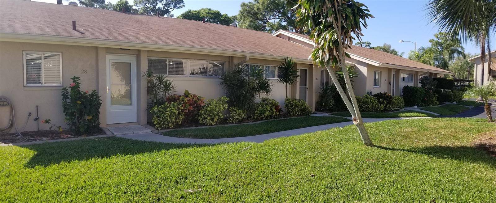 2772 WOODGATE LN #28, Sarasota, FL 34231