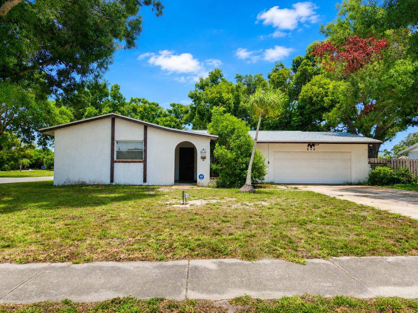 848 PONDEROSA PINE LN, Sarasota, FL 34243