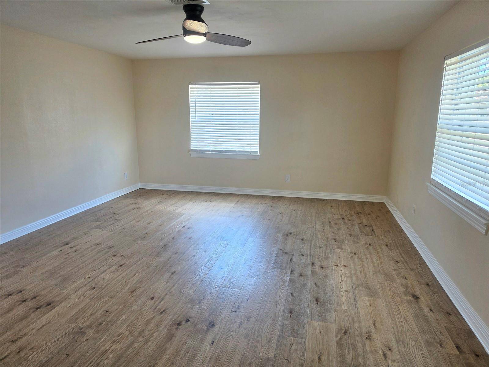 100 ALACHUA DR, Winter Haven, FL 33884