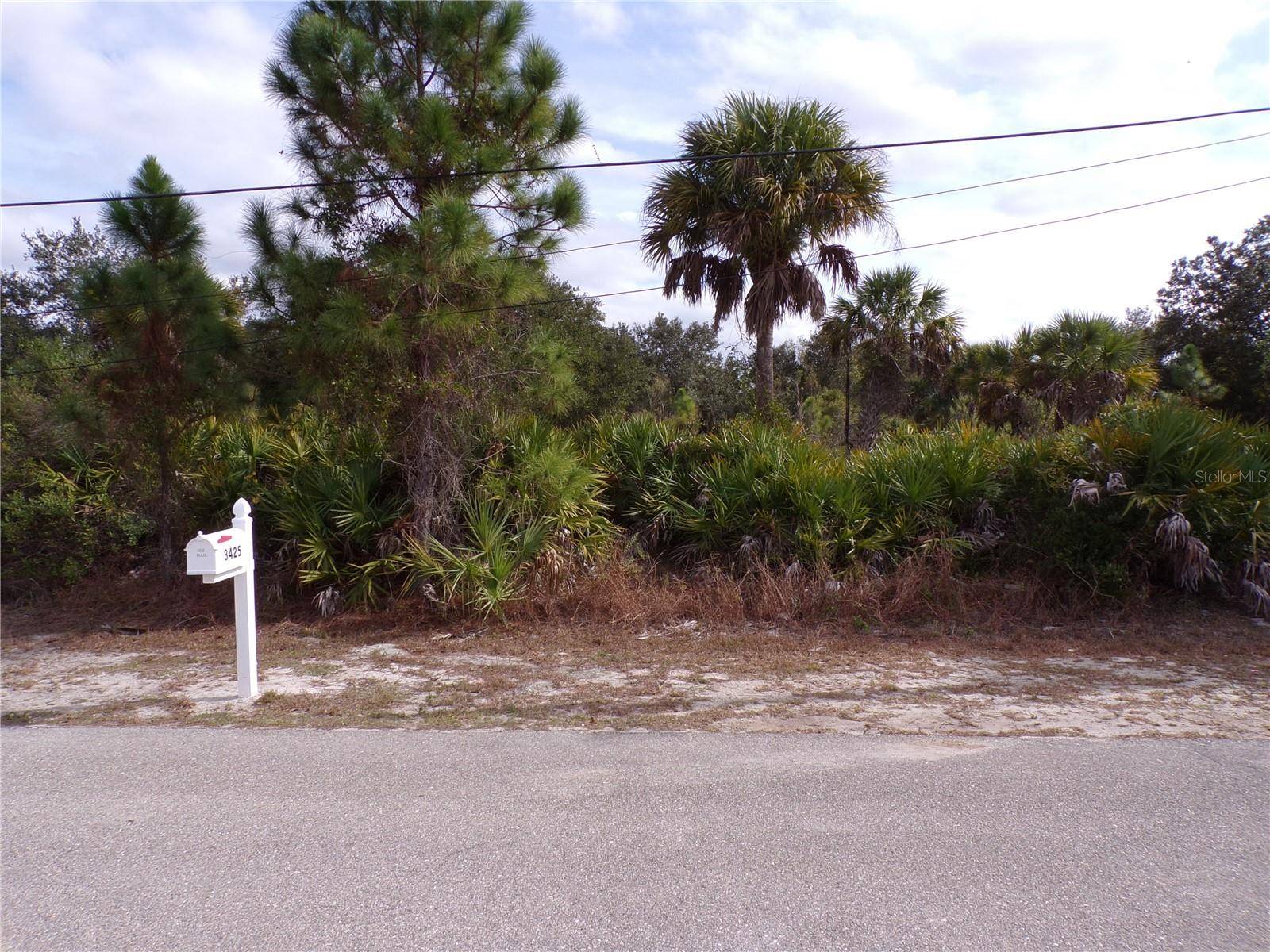 DRYDEN ST, North Port, FL 34288