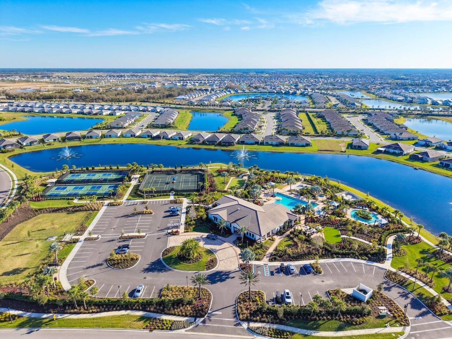 18244 CROPSIDE TRL, Bradenton, FL 34211