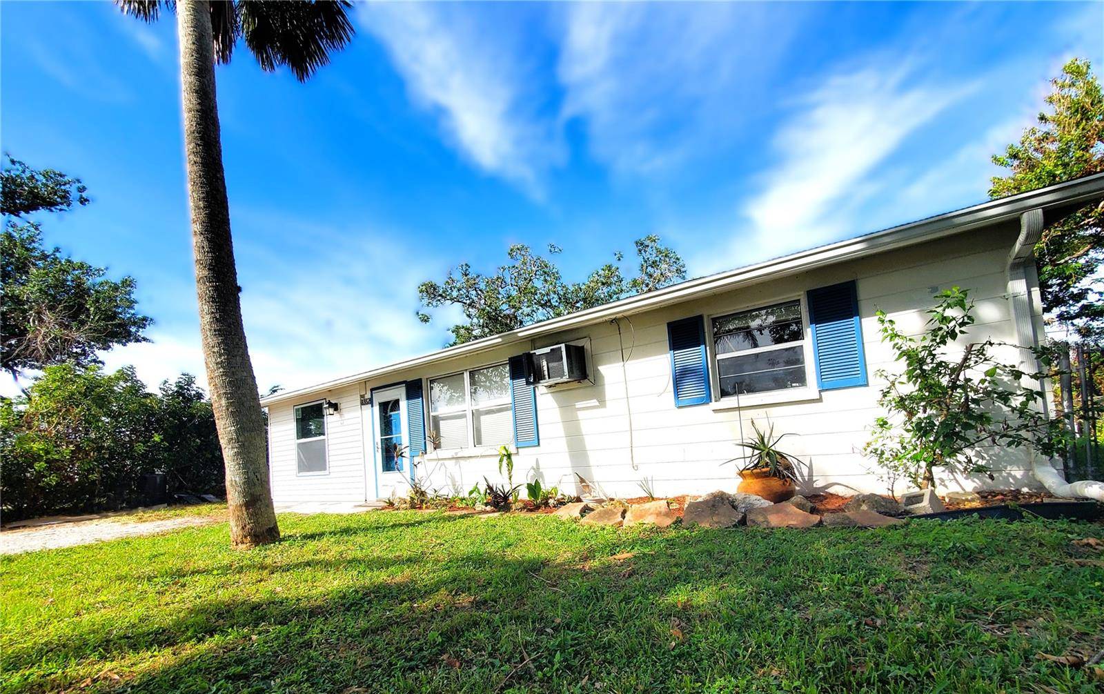 8362 OSPREY RD, Englewood, FL 34224
