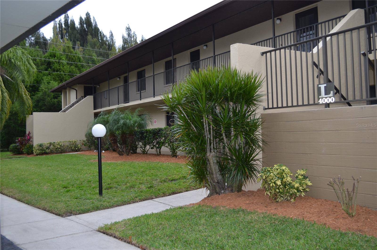 4000 OAKVIEW DR #L8, Punta Gorda, FL 33980