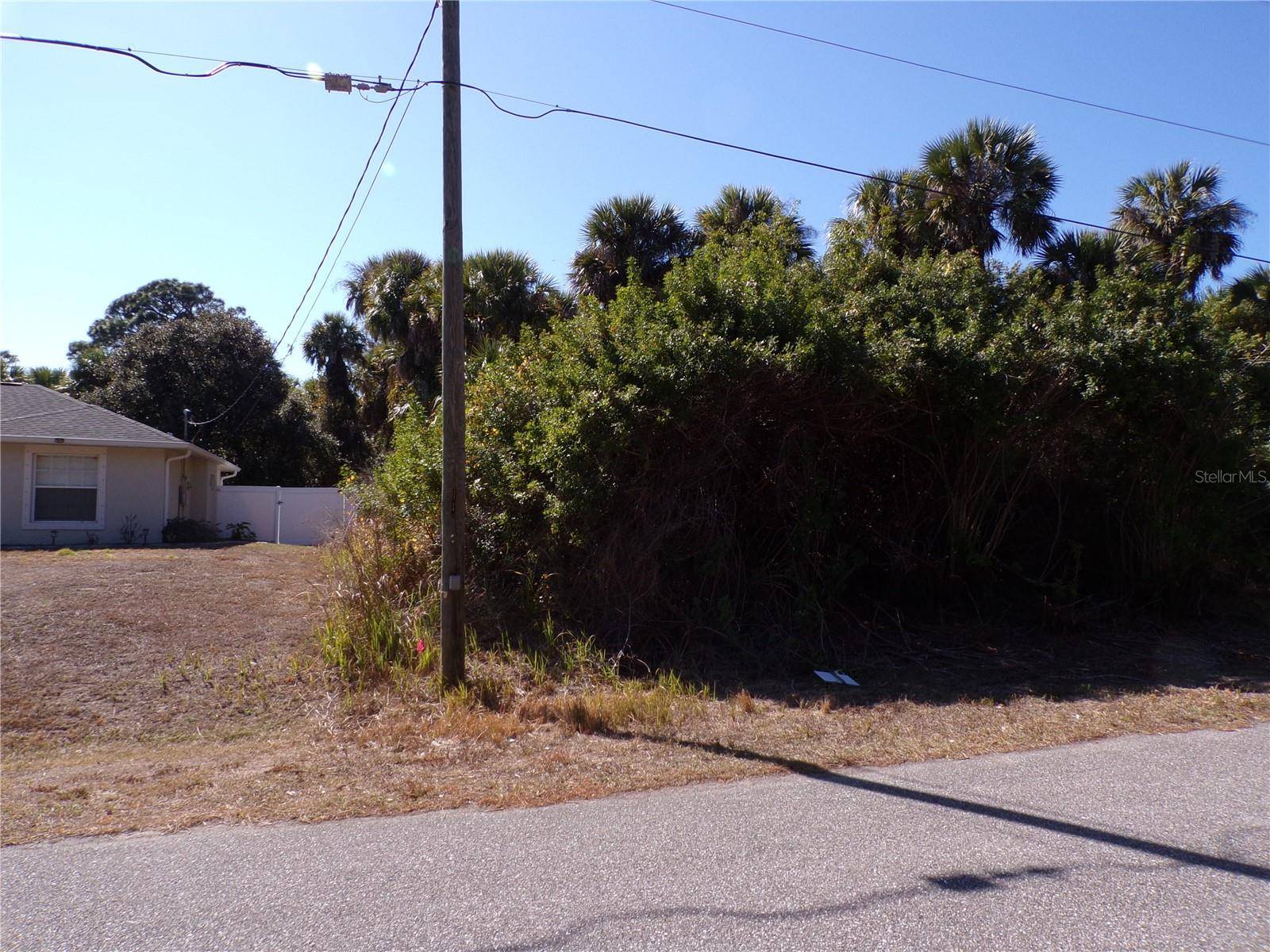 ALBATROS LN, North Port, FL 34288