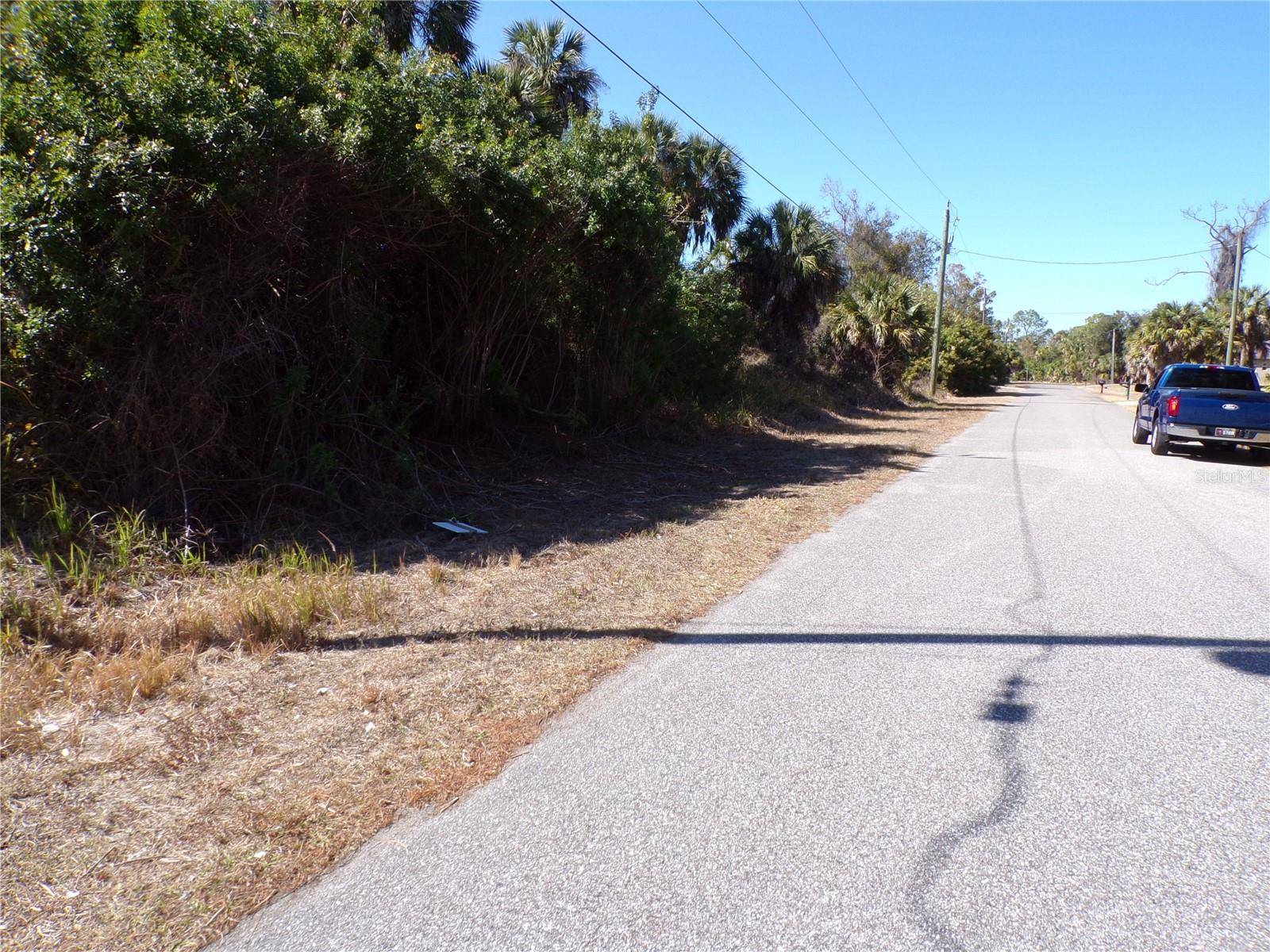 ALBATROS LN, North Port, FL 34288