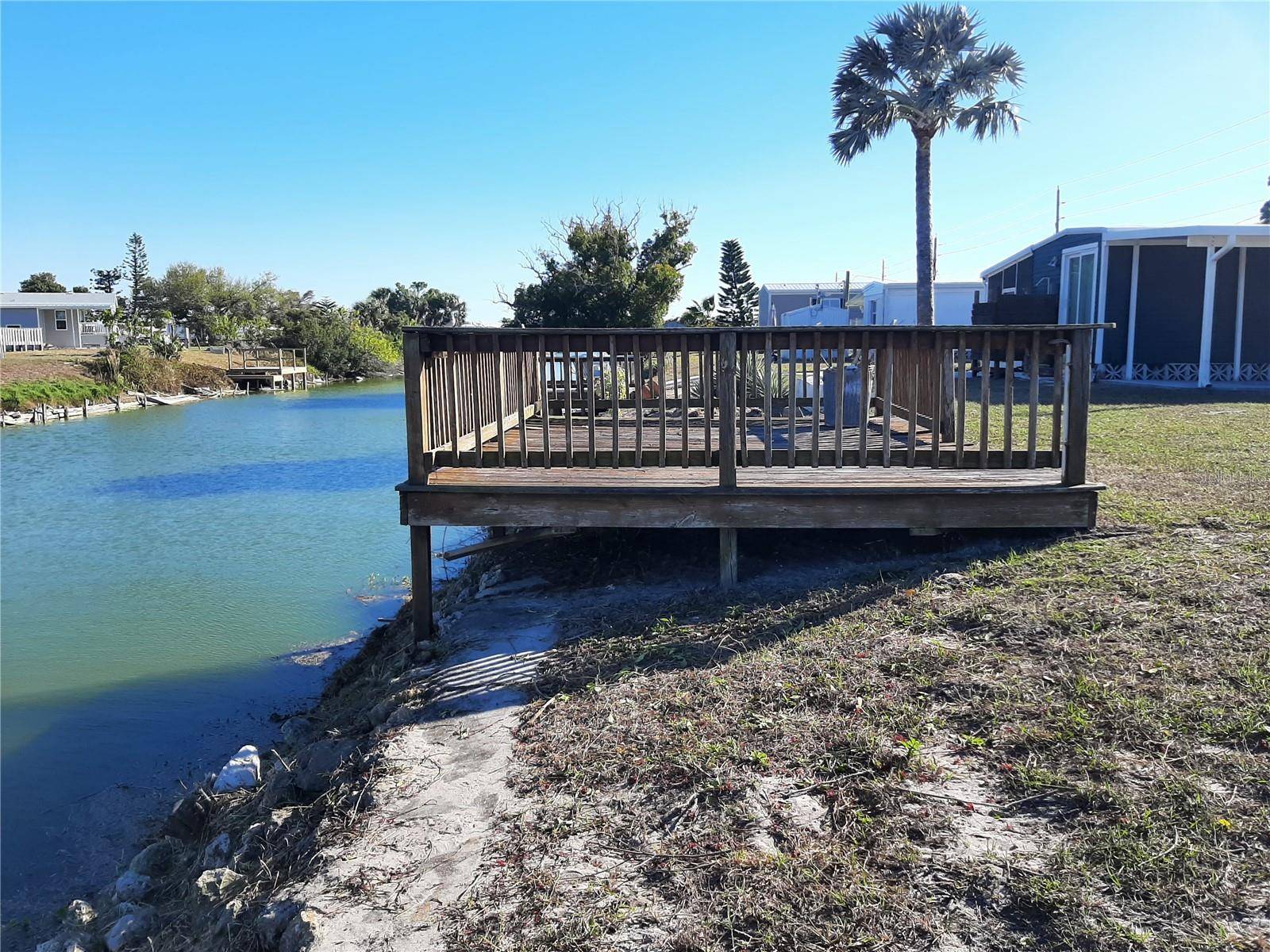 1347 FLAMINGO DR, Englewood, FL 34224