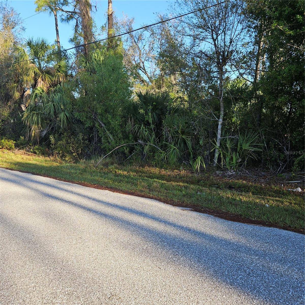NAMIOT CIR, North Port, FL 34288
